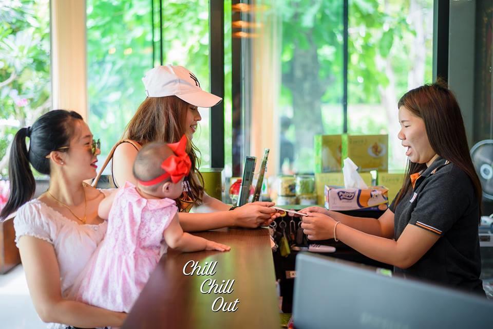Hobby Hotel Uttaradit Exterior foto